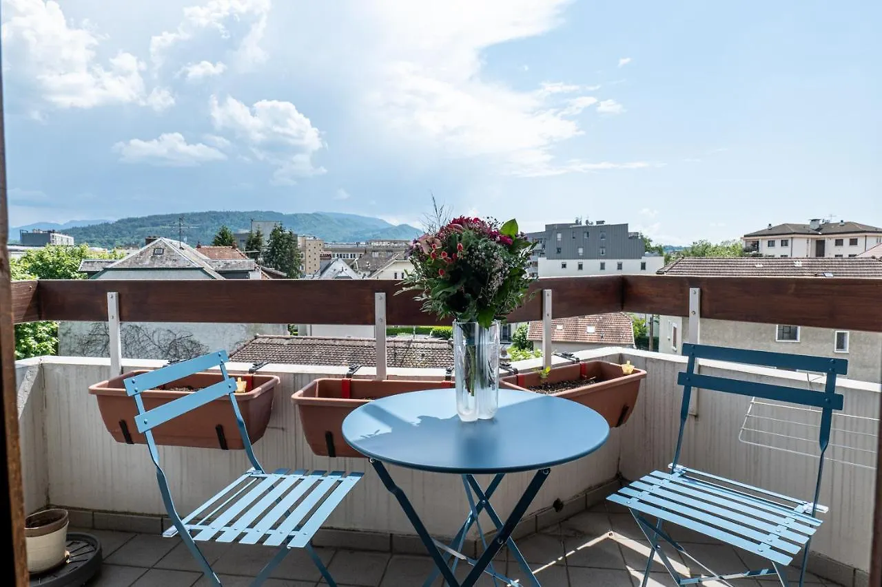 Le Charles Albert Annecy Apartment